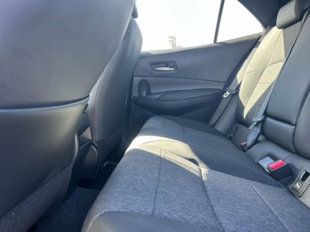2025 Toyota Corolla - photo 7