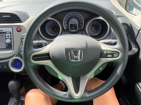 2011 Honda Fit - photo 10