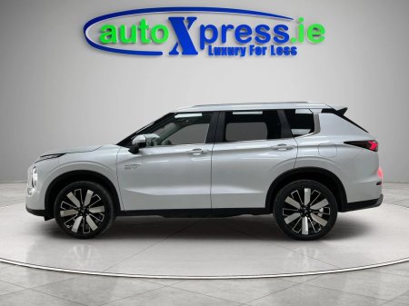 2024 Mitsubishi Outlander - photo 7