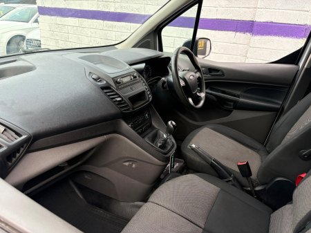 2019 Ford Transit - photo 11