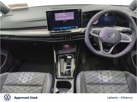 2026 Volkswagen Golf - photo 2
