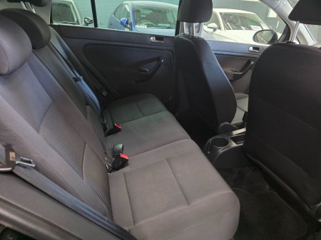 2010 Volkswagen Golf - photo 13