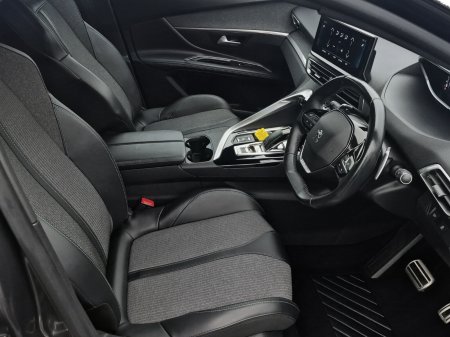 2023 Peugeot 5008 - photo 8