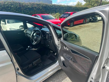 2014 Honda Fit - photo 10