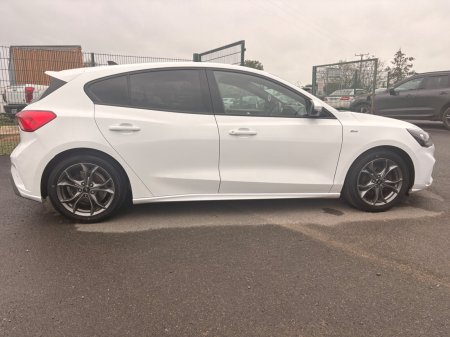2020 Ford Focus - photo 6