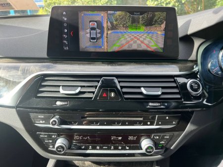 2017 BMW 5-Series - photo 7