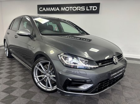 2020 Volkswagen Golf - photo 2