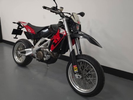 2006 Aprilia SXV - photo 2
