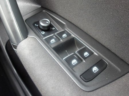 2017 Volkswagen Tiguan - photo 21