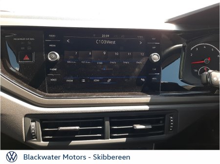 2021 Volkswagen Polo - photo 17