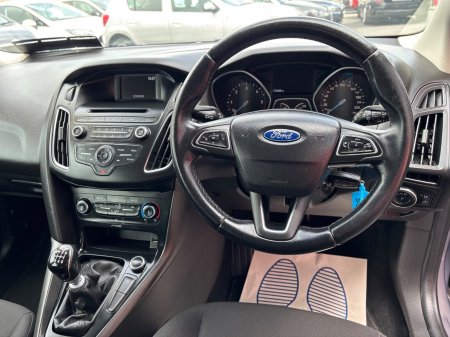 2015 Ford Focus - photo 11