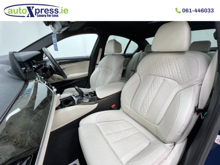 2020 BMW 5-Series - photo 14