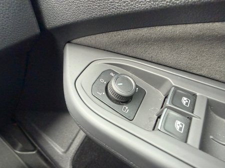 2024 Volkswagen Golf - photo 14