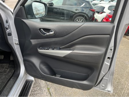 2019 Nissan Navara - photo 12