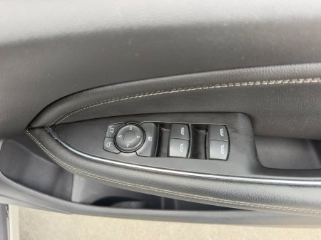 2017 Vauxhall Insignia - photo 21