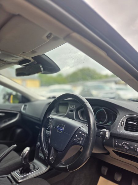 2014 Volvo V40 - photo 14