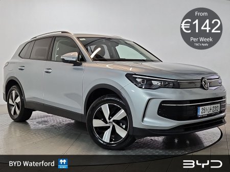 2025 Volkswagen Tiguan *Flash Sale* EDITION 75 1.5 PHEV DSG 204HP. Automatic. Touch Screen . Cruise Control . Dual Climate