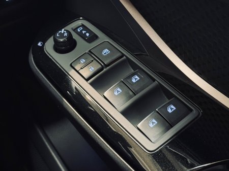 2019 Toyota C-HR - photo 19