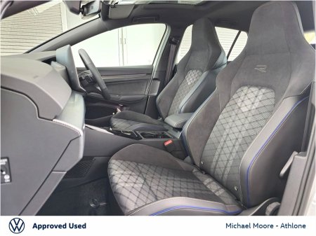 2024 Volkswagen Golf - photo 4