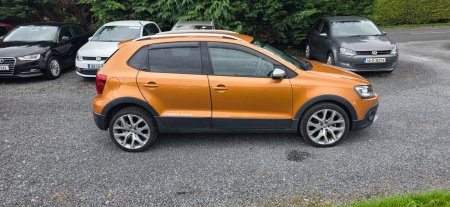 2015 Volkswagen Polo - photo 2