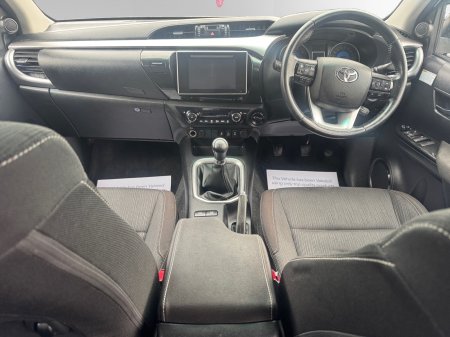 2020 Toyota Hilux - photo 11