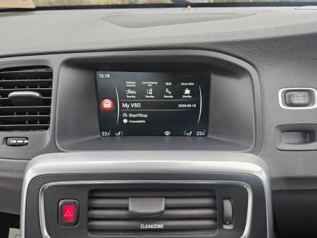 2017 Volvo V60 - photo 32