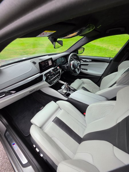 2019 BMW M5 - photo 28