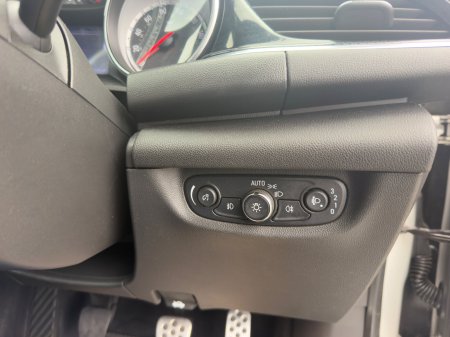 2017 Vauxhall Insignia - photo 18