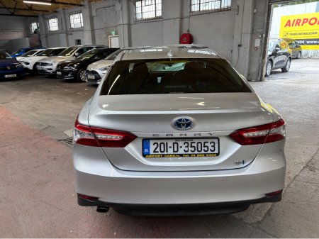 2020 Toyota Camry - photo 19