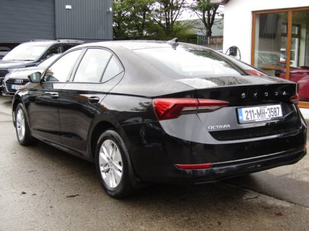 2021 Skoda Octavia - photo 5