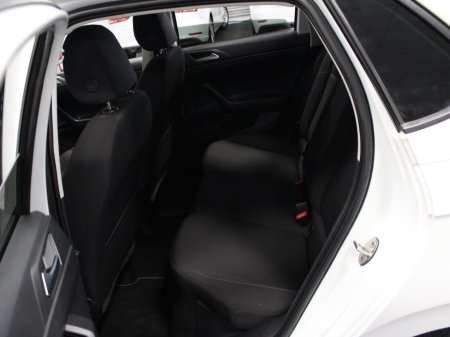 2018 Volkswagen Polo - photo 34