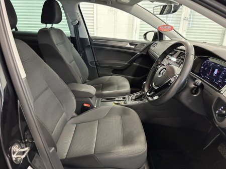 2020 Volkswagen Golf - photo 22