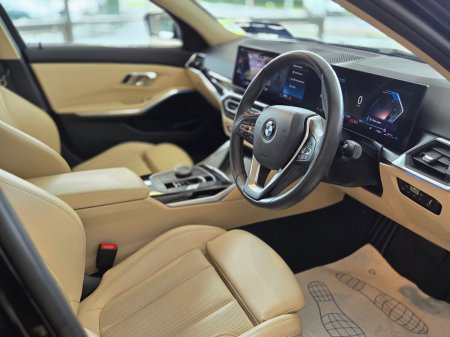 2023 BMW 3-Series - photo 15