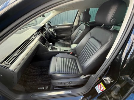 2019 Volkswagen Passat - photo 41