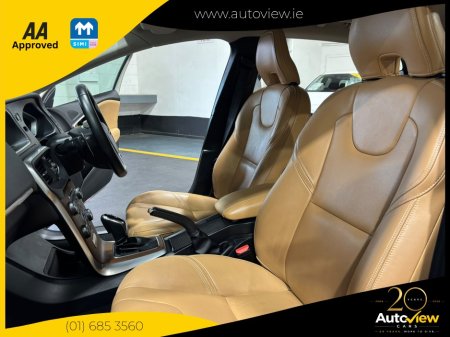 2018 Volvo V40 - photo 16