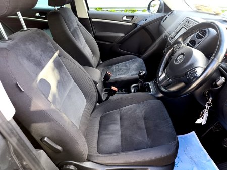 2015 Volkswagen Tiguan - photo 12
