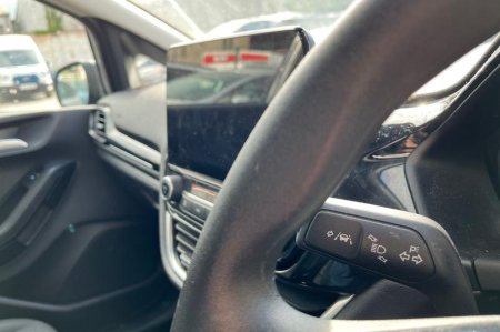 2019 Ford Fiesta - photo 14