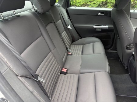 2011 Volvo S40 - photo 16
