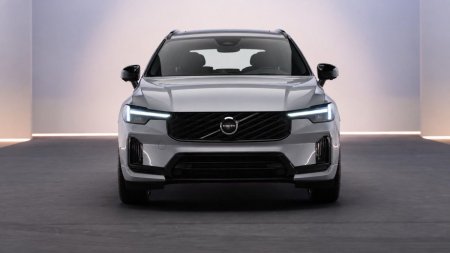 2027 Volvo XC60 - photo 2