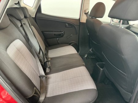 2017 Kia Venga - photo 13
