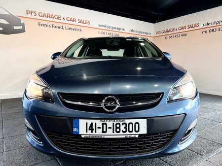 2014 Opel Astra - photo 2