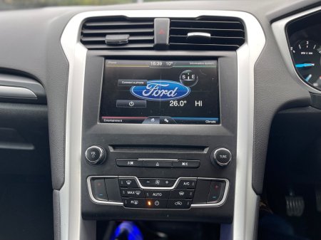 2016 Ford Mondeo - photo 9