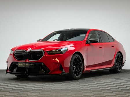 2025 BMW M5 - photo 3