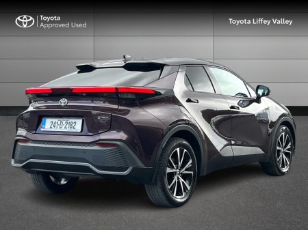 2024 Toyota C-HR - photo 2
