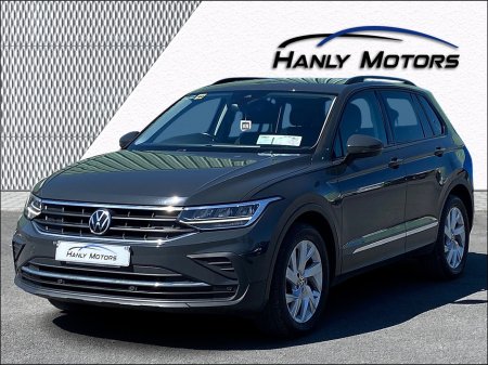 2021 Volkswagen Tiguan - photo 3