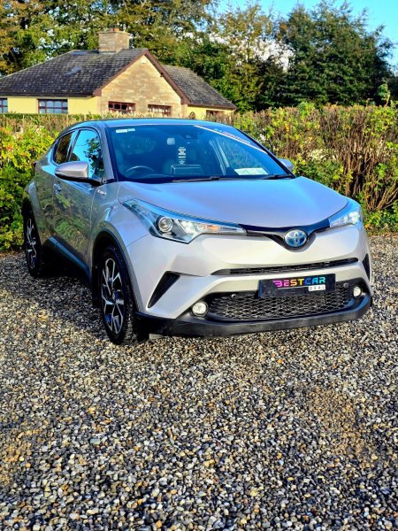 2019 Toyota C-HR - photo 2