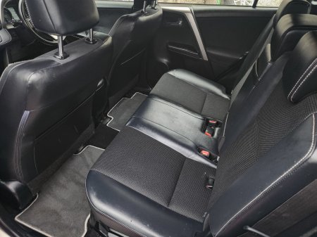 2016 Toyota RAV4 - photo 32