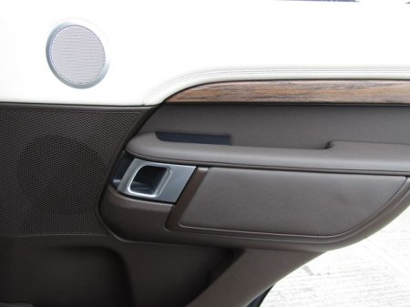 2017 Land Rover Discovery - photo 42
