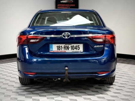 2018 Toyota Avensis - photo 2