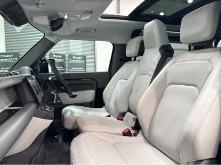 2026 Land Rover Defender - photo 21